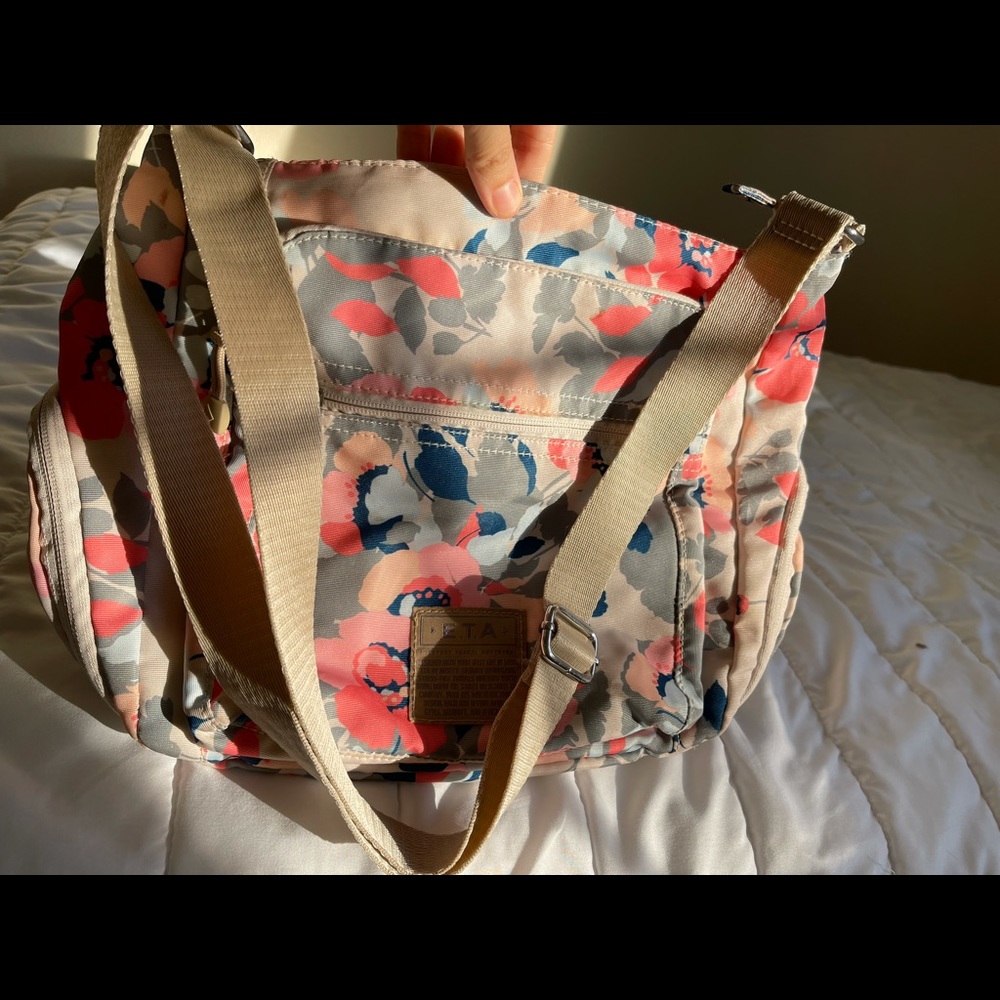 Handbag
